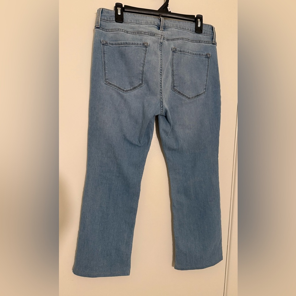 Old Navy wow boot cut short jeans - Picture 2 of 4